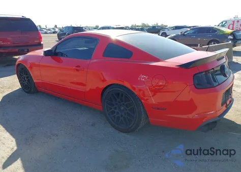 2013 Ford Mustang z USA, uszkodzony, nr VIN 1ZVBP8AM0D5280044